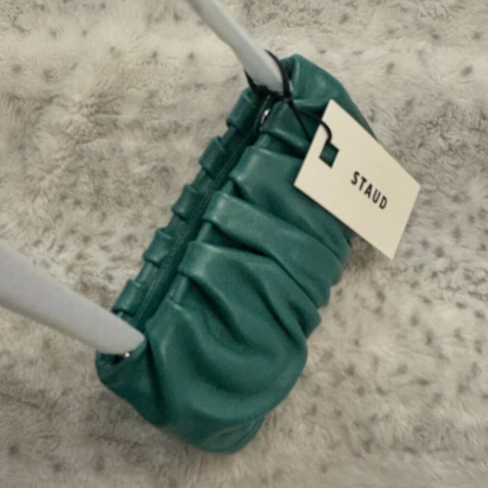 Staud BEAN Convertible Lamb Nappa Leather Shoulder MSRP$215 CHIC+Gorgeous Color